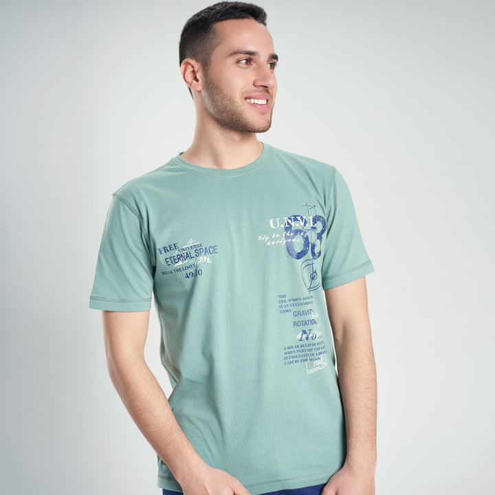 t-shirt green