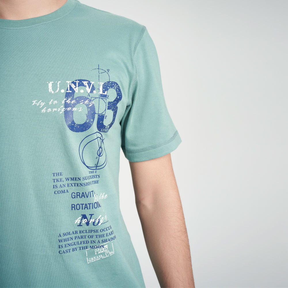 t-shirt green