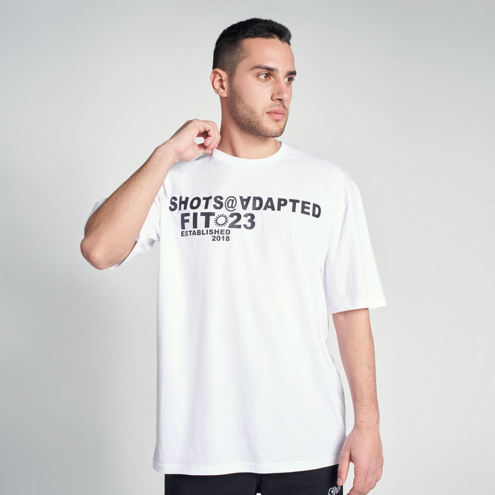 t-shirt oversize white