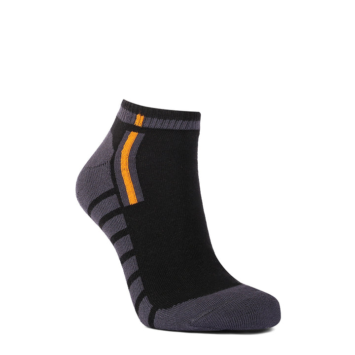 Haigh socket socks half a towel