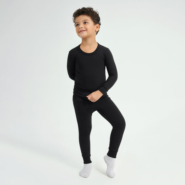 thermal set boys-t-shirt&pants balck ( 2-6 Years)